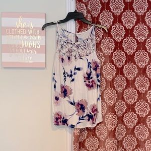 Maurice’s floral tank-top